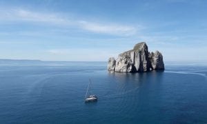 Carloforte Sail Charter: escursioni in barca a vela a Pan di Zucchero - Masua