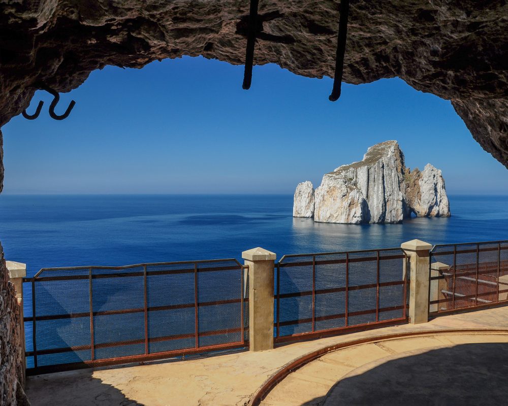 Monumento Naturale di Pan di Zucchero visto dall’interno della galleria di Porto Flavia (Masua - Iglesias) - Photo credit: Sernagiotto Archivio PGSAS Parco Geominerario Storico Ambientale della Sardegna