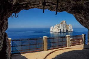 Monumento Naturale di Pan di Zucchero visto dall’interno della galleria di Porto Flavia (Masua - Iglesias) - Photo credit: Sernagiotto Archivio PGSAS Parco Geominerario Storico Ambientale della Sardegna