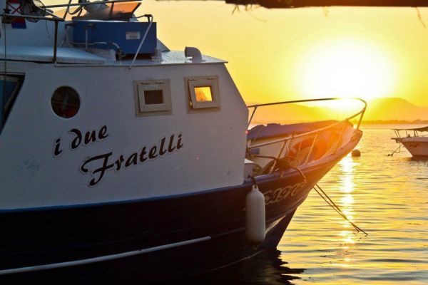 Pescaturismo I Due Fratelli al tramonto