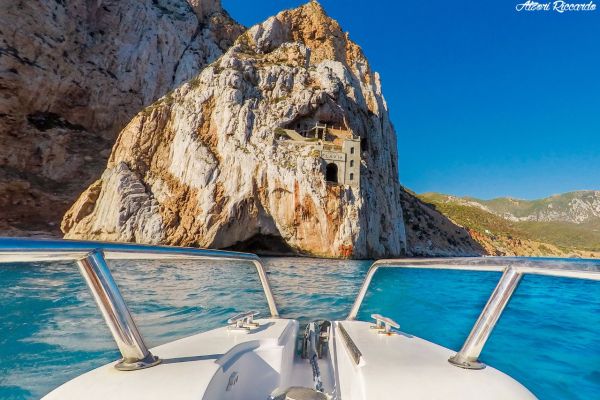 Oasi Beach Tours: escursioni in gommone a Porto Flavia